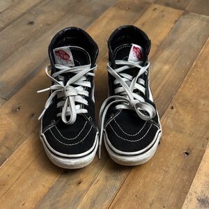 Vans Kids Black and White High-Top Sneakers sk8 hi skate old skool size 3